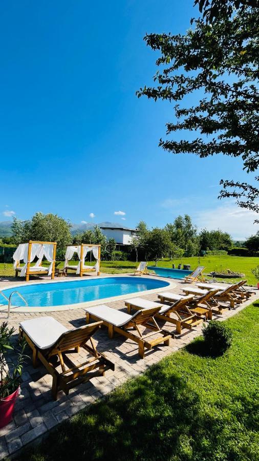 Вилла Epic House Valea Avrigului Экстерьер фото